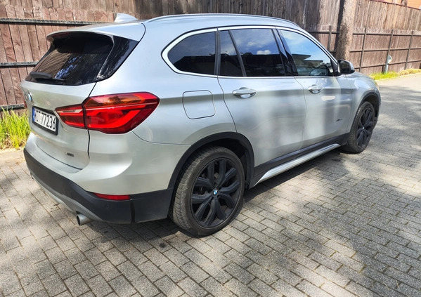 BMW X1 cena 94999 przebieg: 75000, rok produkcji 2018 z Pasym małe 154